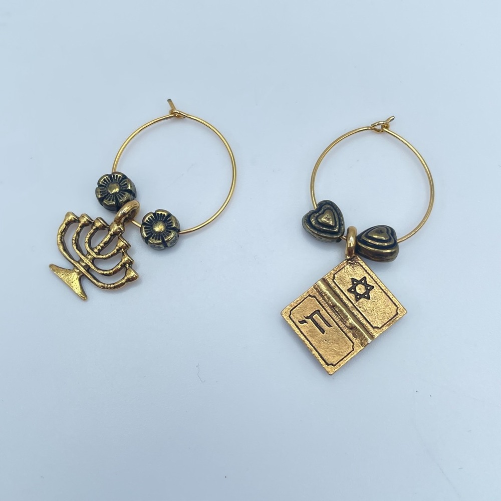 Vintage 90s Gold Tone Heart & Floral Hoop Earrings Women's Classic Jewelry